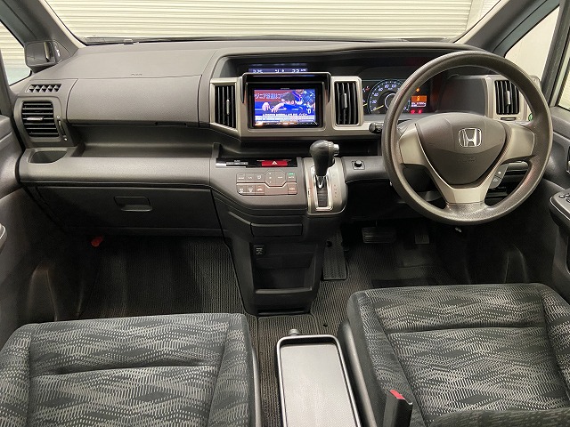 2012 Honda Step WGN | Autorec Enterprise, Ltd.