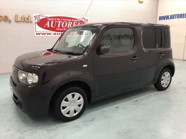 2009 Toyota Voxy | Autorec Enterprise, Ltd.